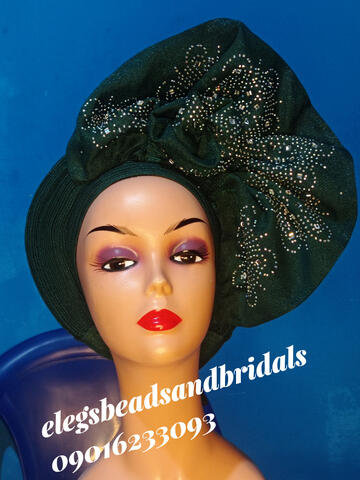 White and brown drops beaded flower vase