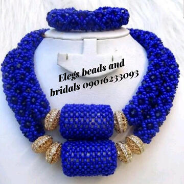 White and brown drops beaded flower vase