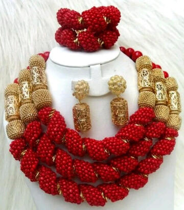 White and brown drops beaded flower vase